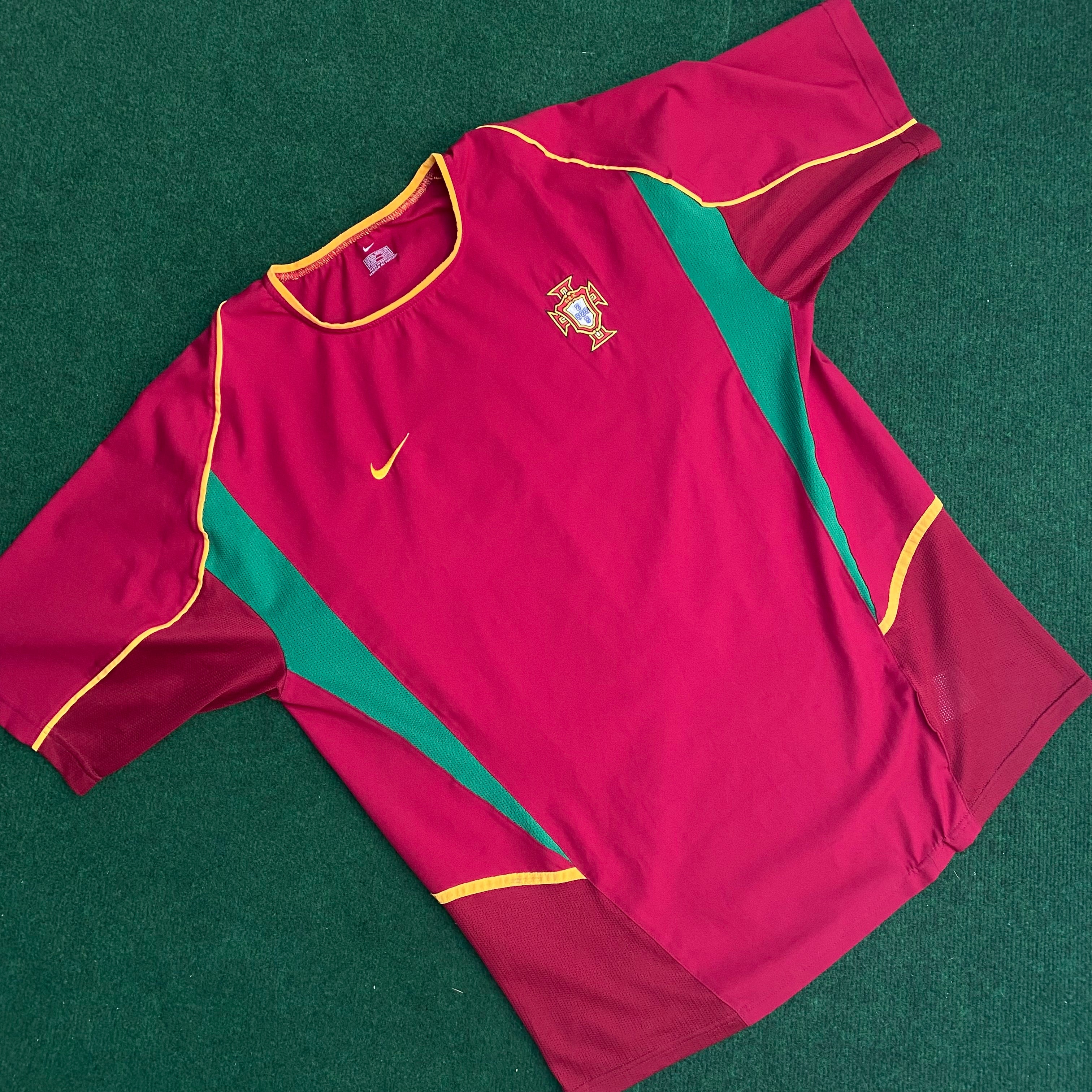 PORTUGAL - WORLD CUP 2002 - HOME KIT - XL