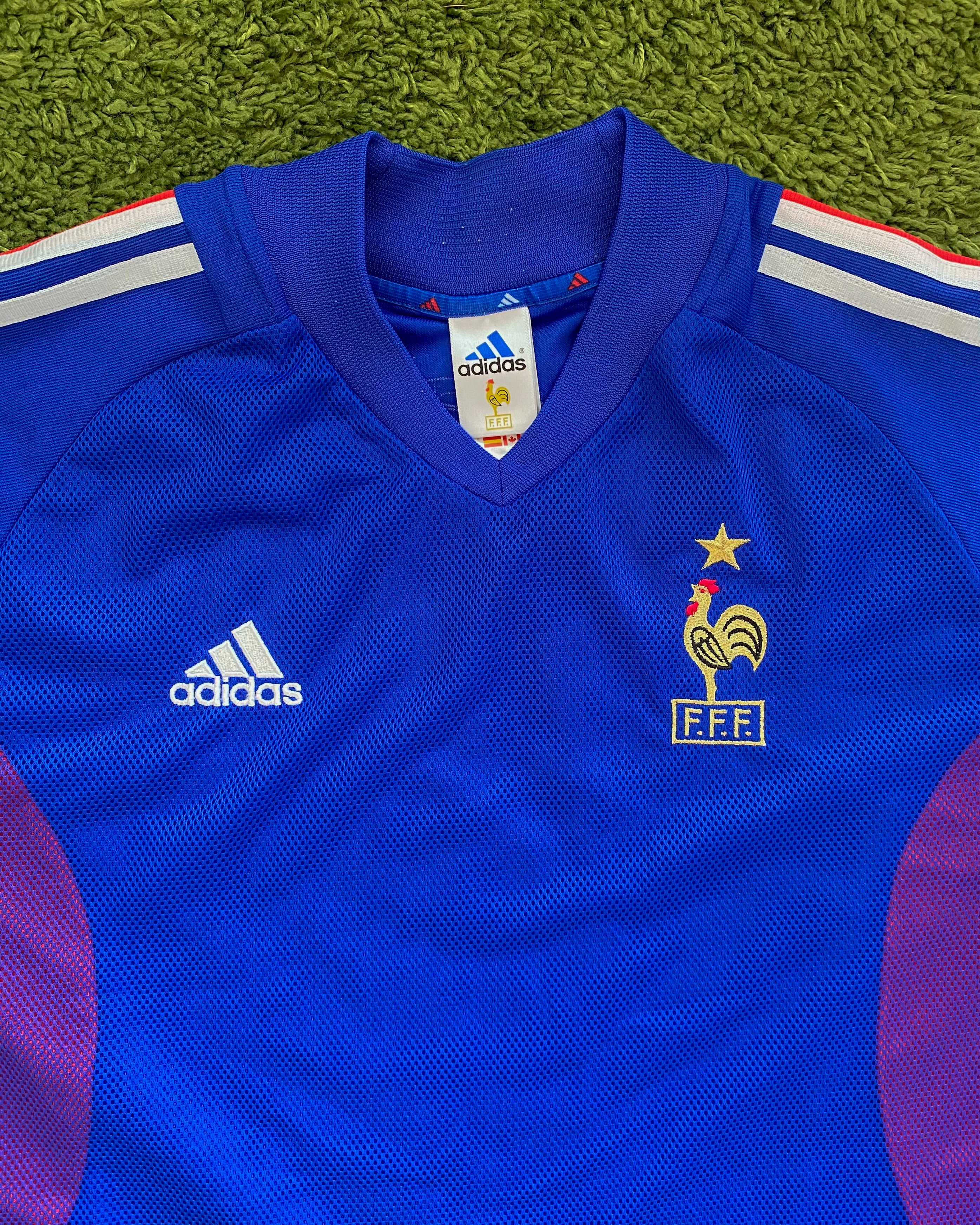 FRANCE - EURO 2002 - SIGNED HOME KIT - L